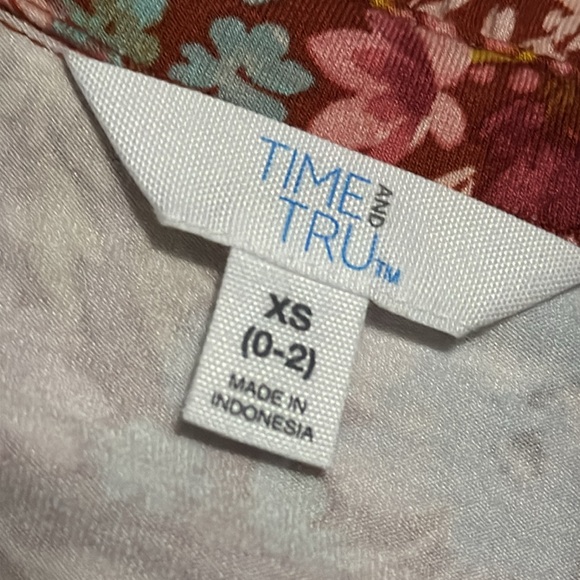 NWT Time & Tru Dress-Sz XS (0-2)-Long Sleeve Floral-Pinks/Blues/Maroon-V Neck - Picture 14 of 15